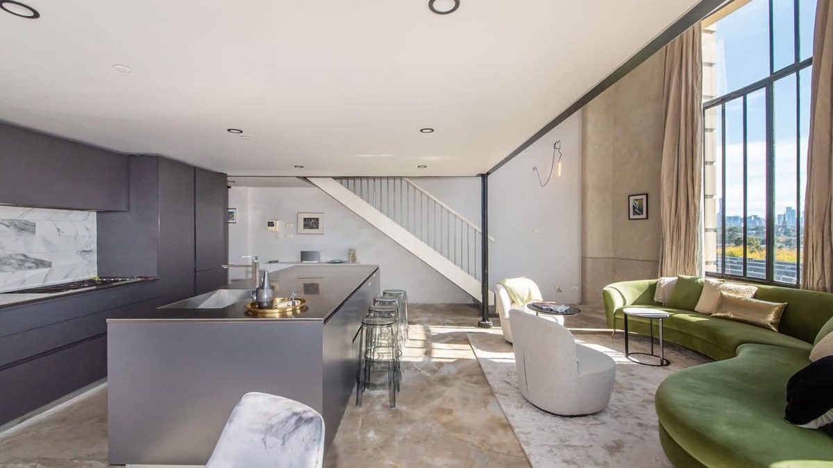 Prahran Apartment | New York Style Apt in Iconic Prahran Central