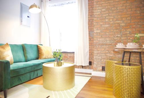 East Harlem Apartment | New York Style Stay near Central Park