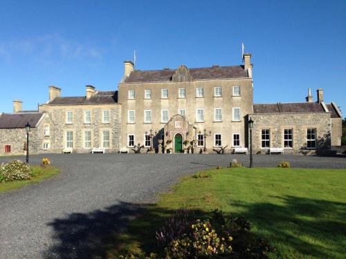 Ballymahon Hotel | Newcastle House Hotel