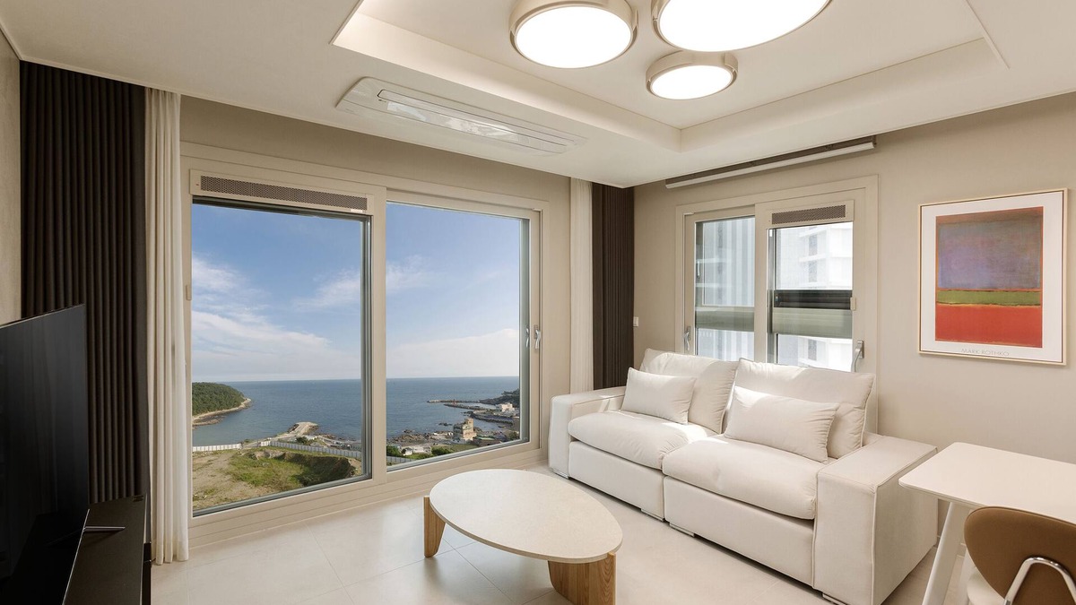 Busan House | NewCZ Osiria Residence