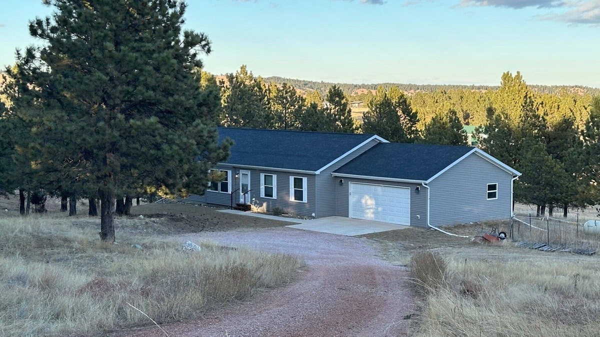 Hermosa House | Newer Home Nestled in the Black Hills on 10 Acres - Close Access to Attractions