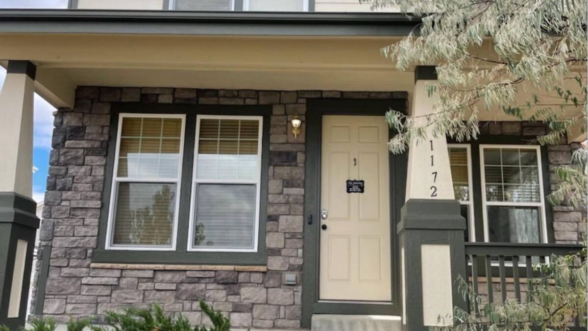 Aurora House | Newer Single family home, close to DIA, Denver VA and Anschutz