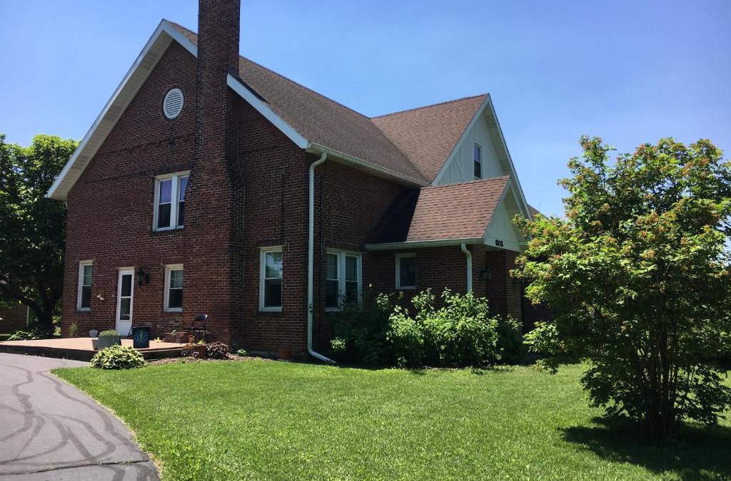 Lewisville Hotel | Newhouse Family Inn