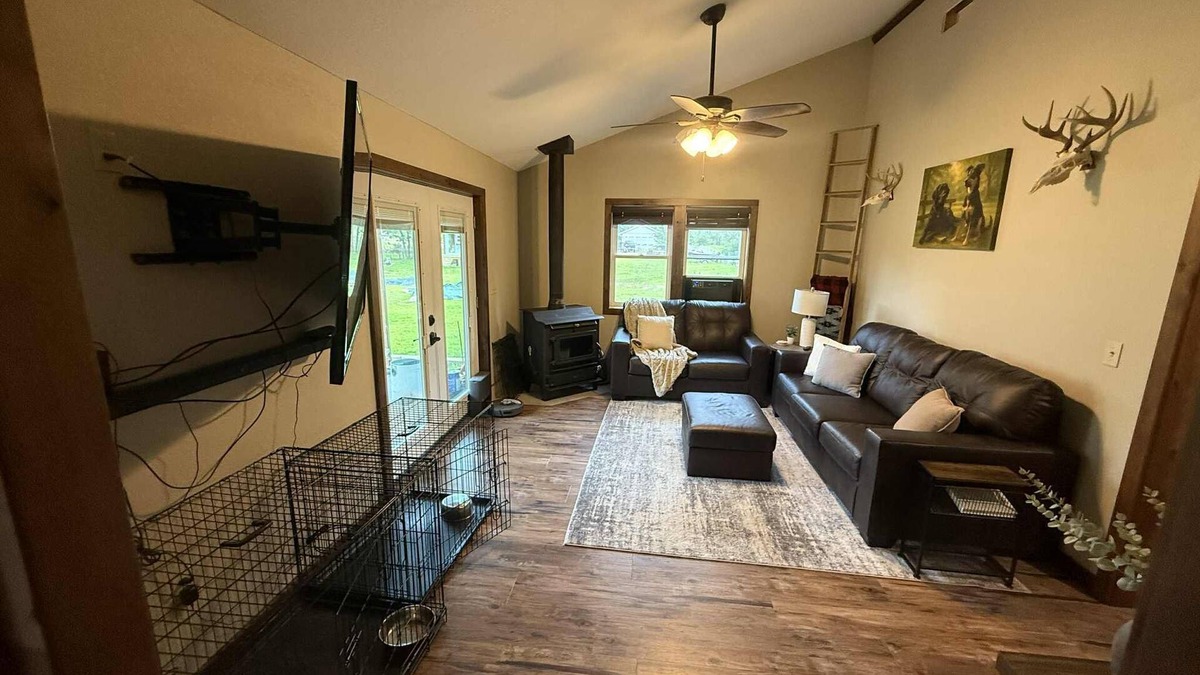 Sparta Cabin | Newly built 1 bedroom/1 bathroom