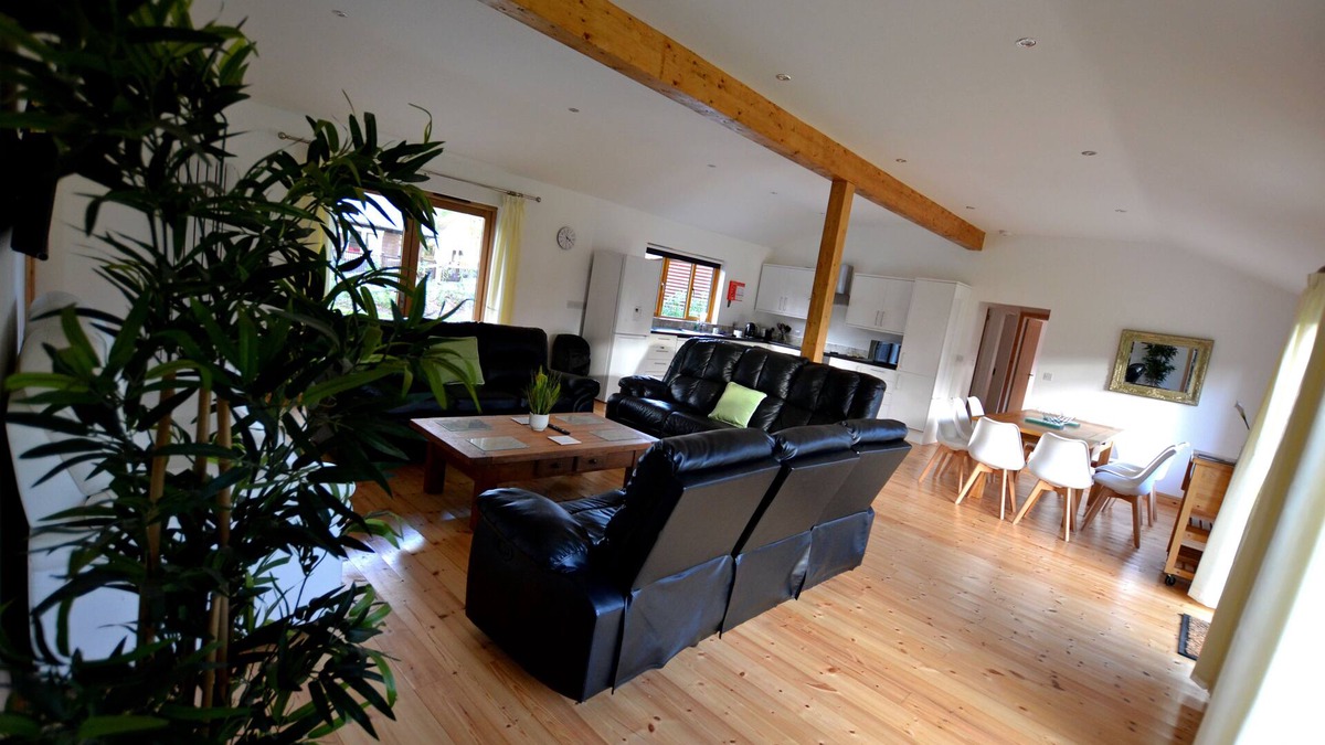 Pentney House | Newly built, 4 bedrooms, all ensuite, bungalow,