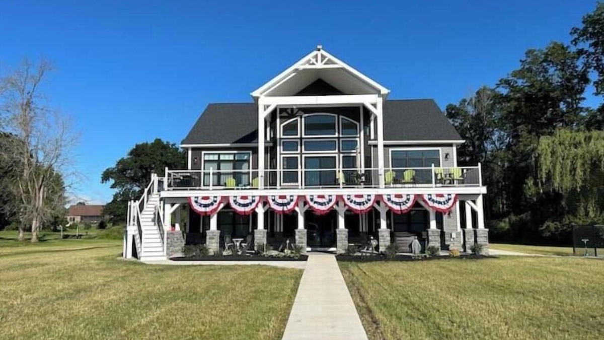 Hunt House | Newly Built - Dream Lake House - Silver Lake, NY