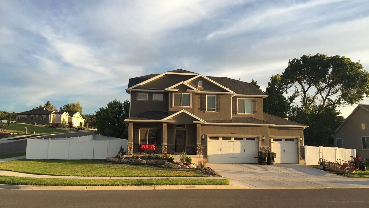 South Weber House | Newly Built Home With 6 Bed/3.5 Bath! 15 minutes to Lagoon, HAFB, and Snowbasin!