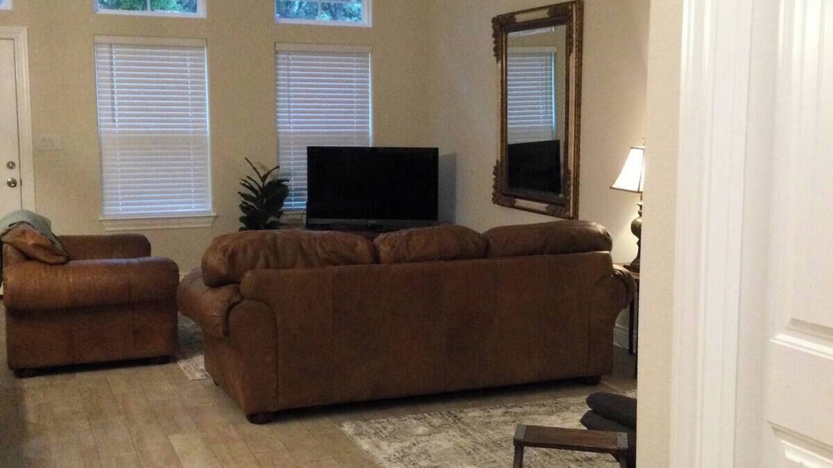 Highland Lake Estates Condo | Newly built in 2023, Unit "A" of A & B Duplex, North Shore Lake Travis