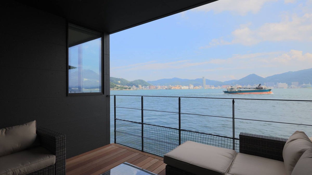 Shimonoseki House | Newly built in September 2024 with a panoramic view of the Kanmon Straits! Villa B