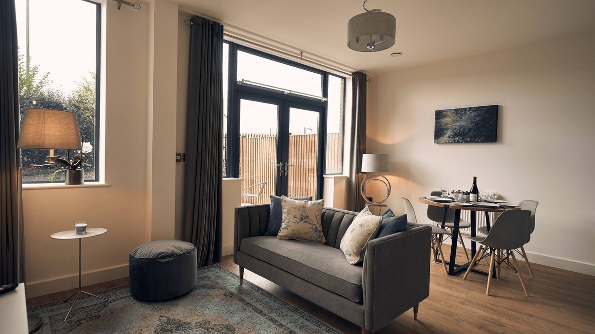 Hungerford Apartment | Newly Built One Bedroom Apartment with Patio