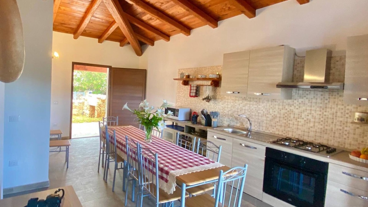 Schifoni Apartment | Newly built villas located in a quiet hamlet of San Teodoro.