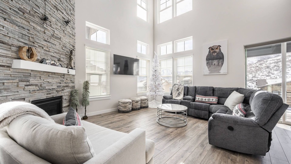 Deer Mountain House | Newly constructed 4 bedroom in Deer Springs.