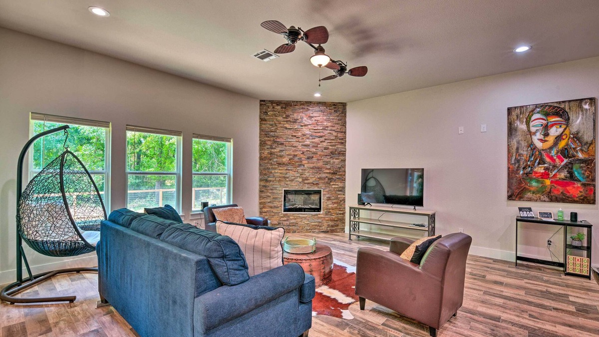 South Arlington House | Newly Constructed Mansfield Home w/Fenced Yard!