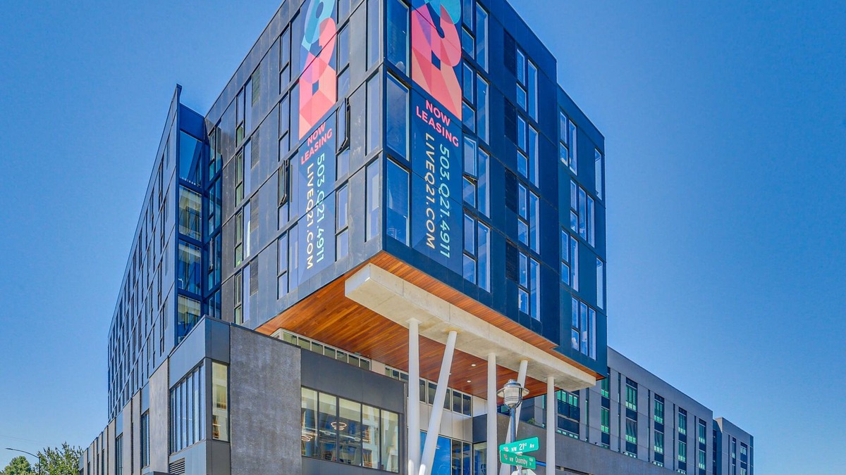 Uptown Condo | Newly Finished Nob Hill Condo w/Central Location Perfect for Exploring the City