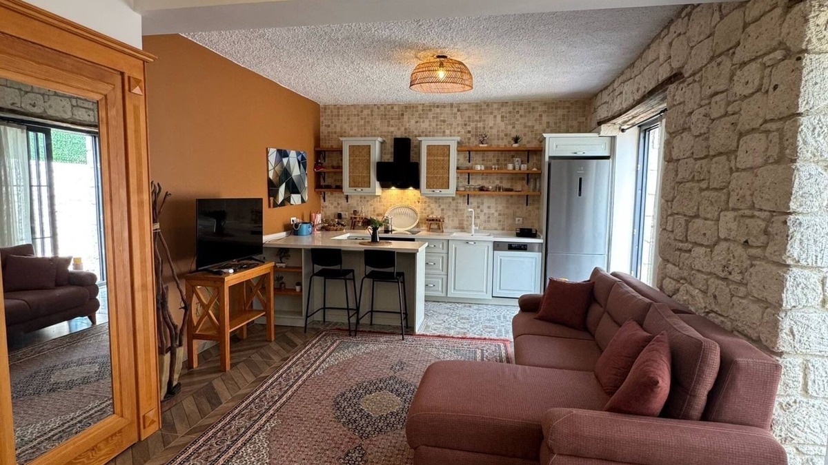 Sifne Mahallesi Resort | Newly furnished Alaçatı stone house design with villa comfort in Çeşme.