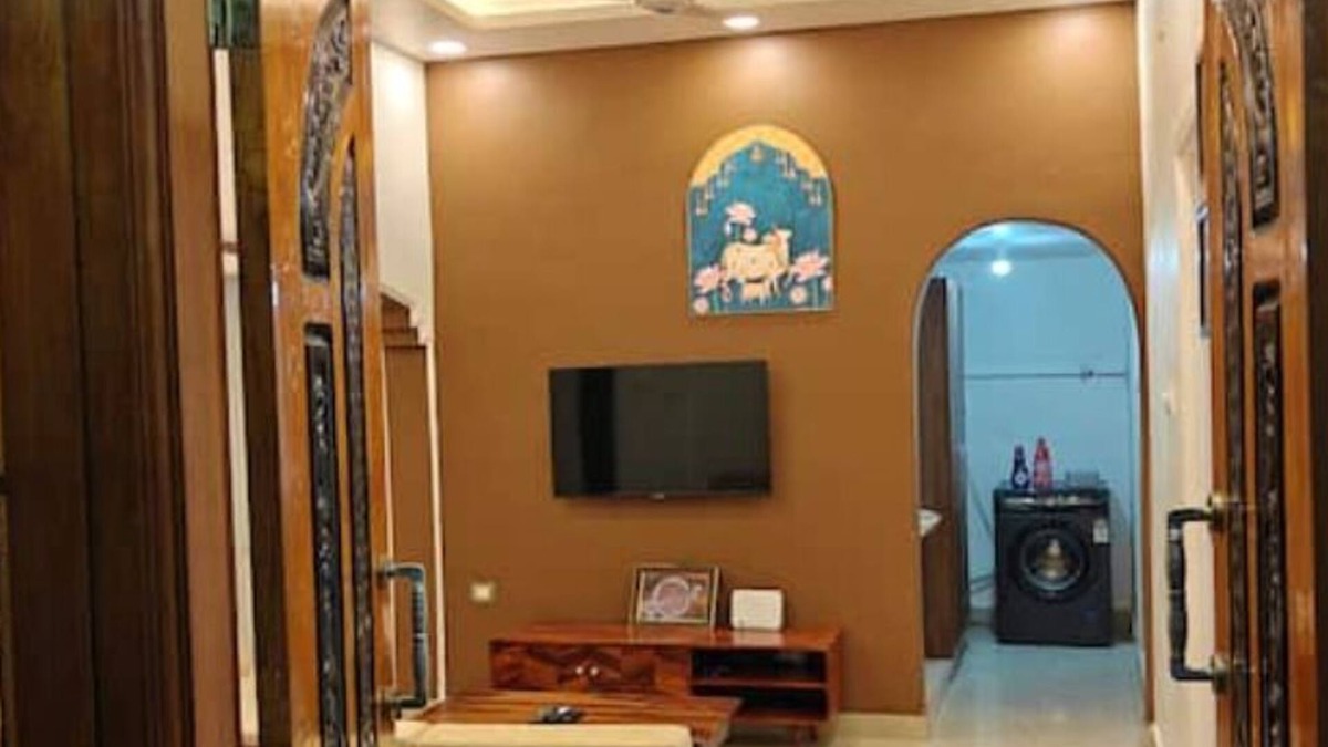 Kumbakonam Apartment | Newly Furnished, Renovated, AC, Clean, Cozy, 2 BHK