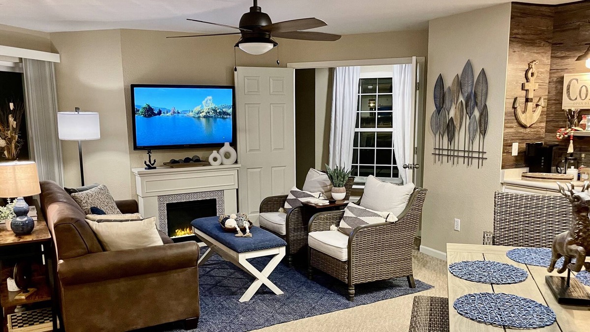 Kimberling City Condo | Newly Furnished Lakefront Condo in Kimberling City