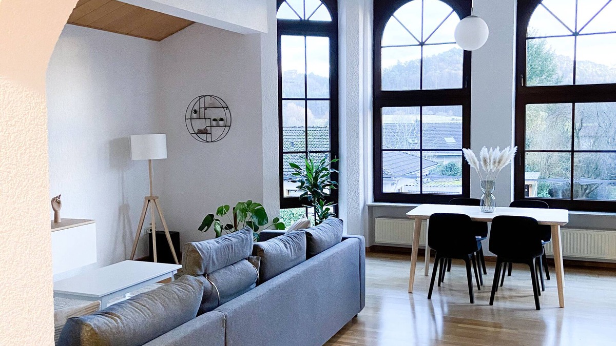 Dahn Apartment | Newly furnished vacation apartment with a fantastic view of the castle