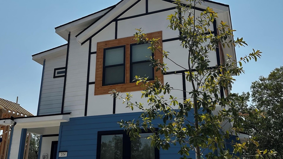 San Antonio House | Newly Modeled Family-Sized Condo 5 mins away from Downtown San Antonio!
