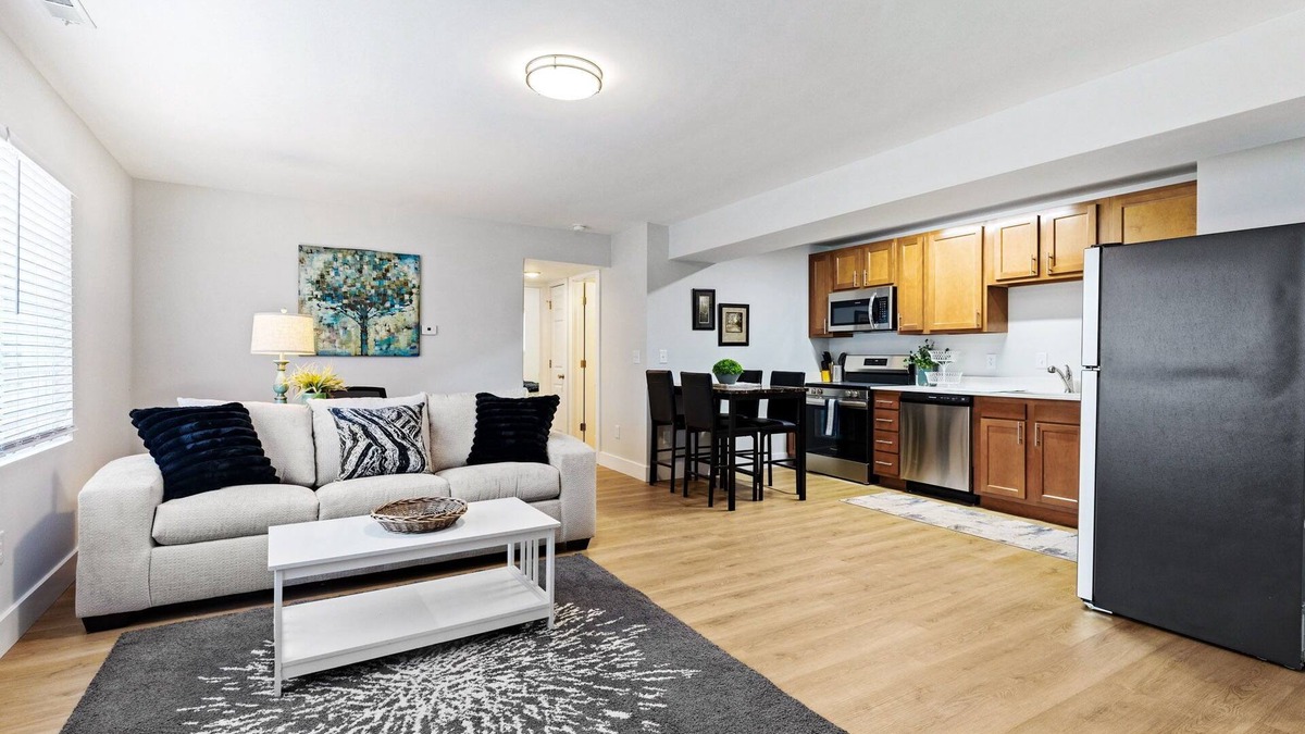 Lawrence Apartment | Newly Remodeled 2BR/1BA Apt - Close To It All!