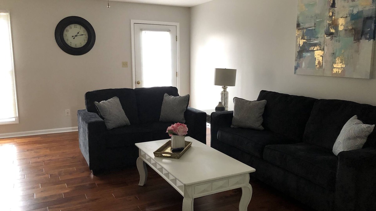 Hopkinsville House | Newly remodeled 3 bedrooms house with special nightly rates