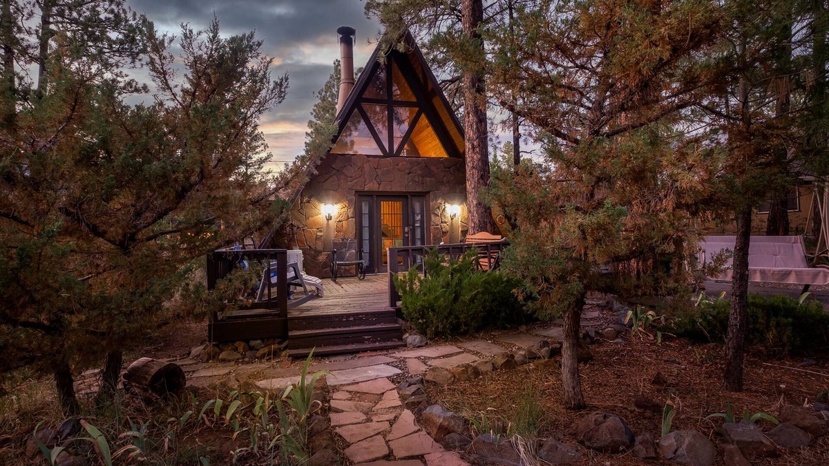 Munds Park Cabin | "Newly Remodeled" Charming A-Frame Cozy Cottage in Munds Park, AZ!