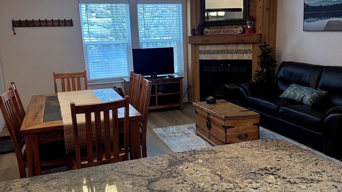 Eden Condo | Newly Remodeled! Come enjoy the NEW SPRING SNOW! 2 Bed, 2 Bath