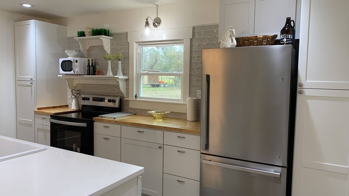Hudson Cottage | Newly remodeled Cottage, modern and charming