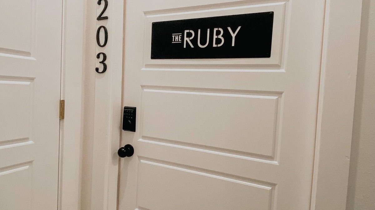 Dodge City Apartment | Newly Remodeled Downtown Loft, The Ruby!