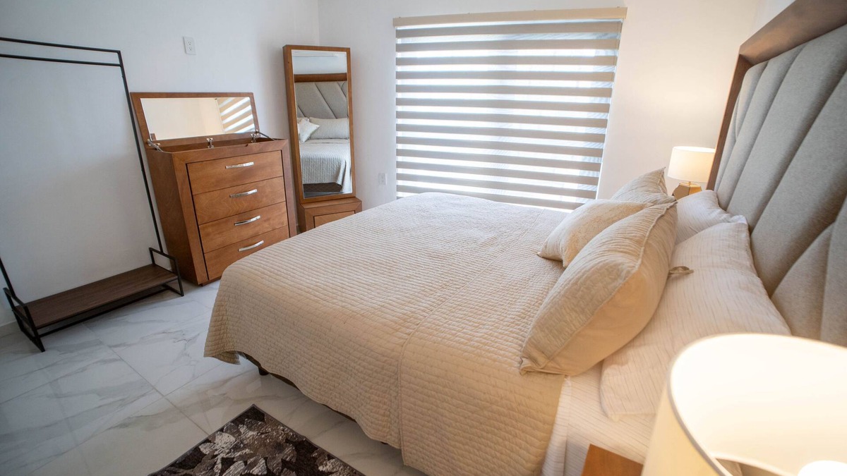 Guadalajara Municipality House | Newly-remodeled Home for multiple guests
