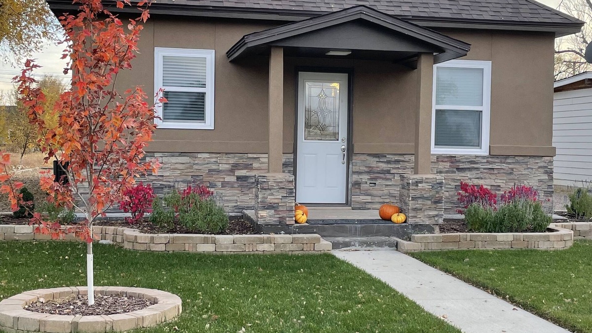 Holly House | Newly remodeled house in Southeast Colorado