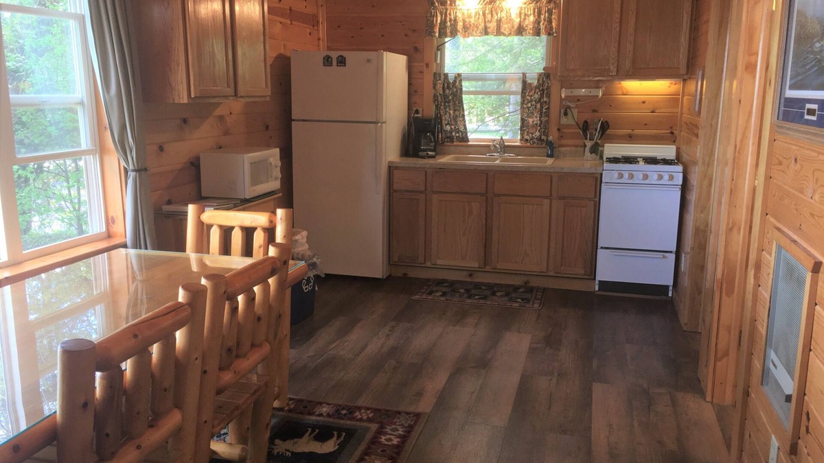Ely Cabin | Newly remodeled lakeside cabin right across from BWCAW and 7 miles outside Ely