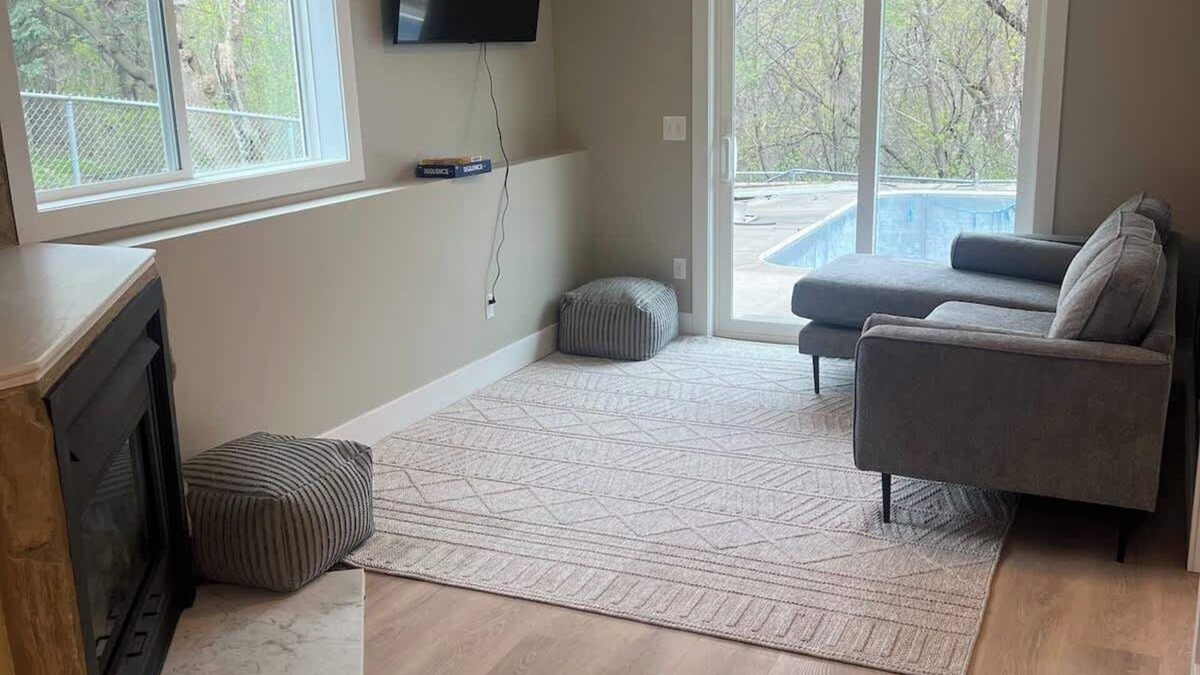 Savage House | Newly remodeled MIL Suite-Long&short term ok