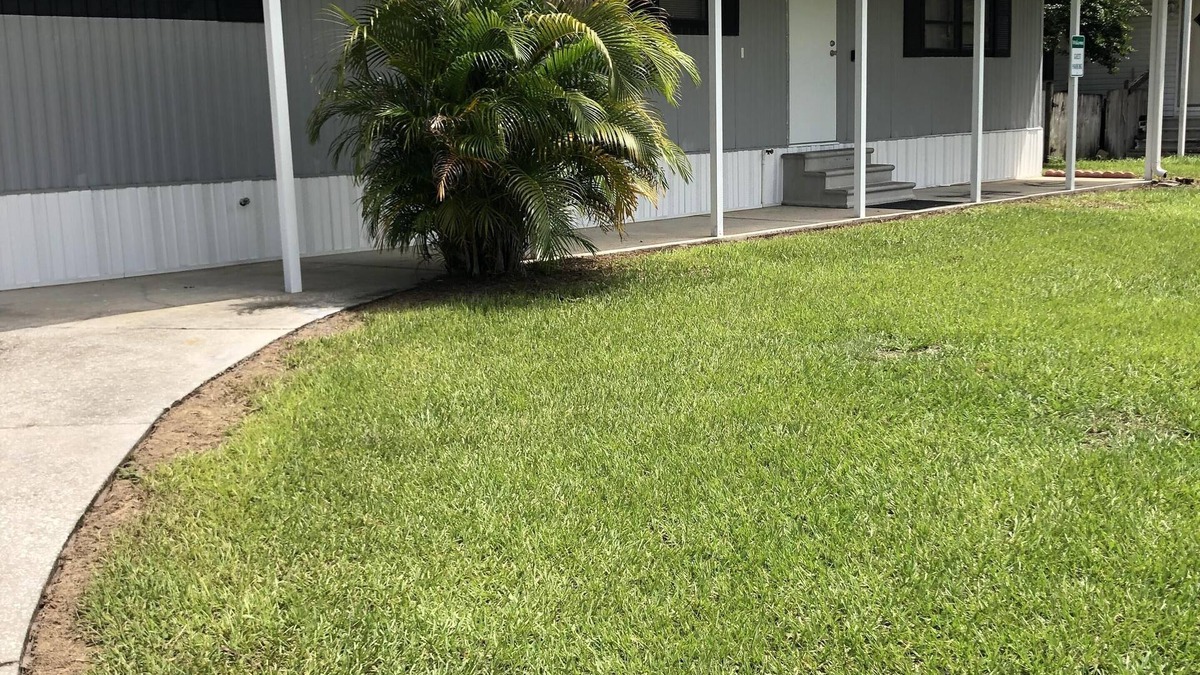 Orlando House | Newly remodeled PET FRIENDLY 2br/1bath by OIA