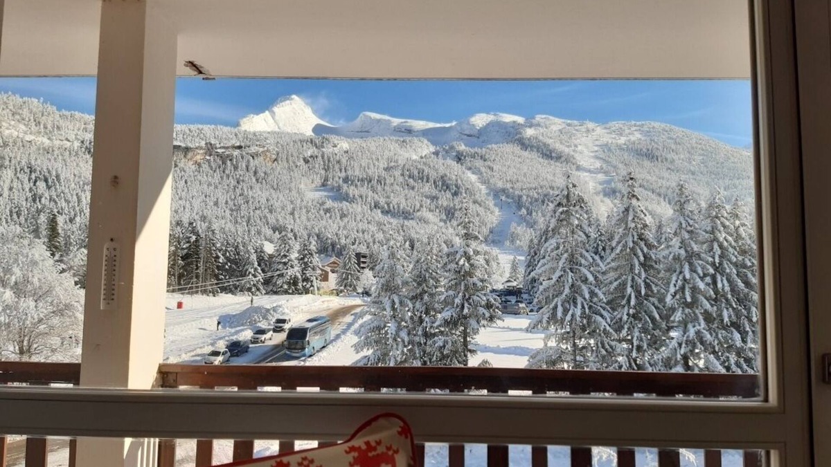 Correncon-en-Vercors Apartment | Newly renovated and well-equipped 3-room apartment at the foot of the slopes