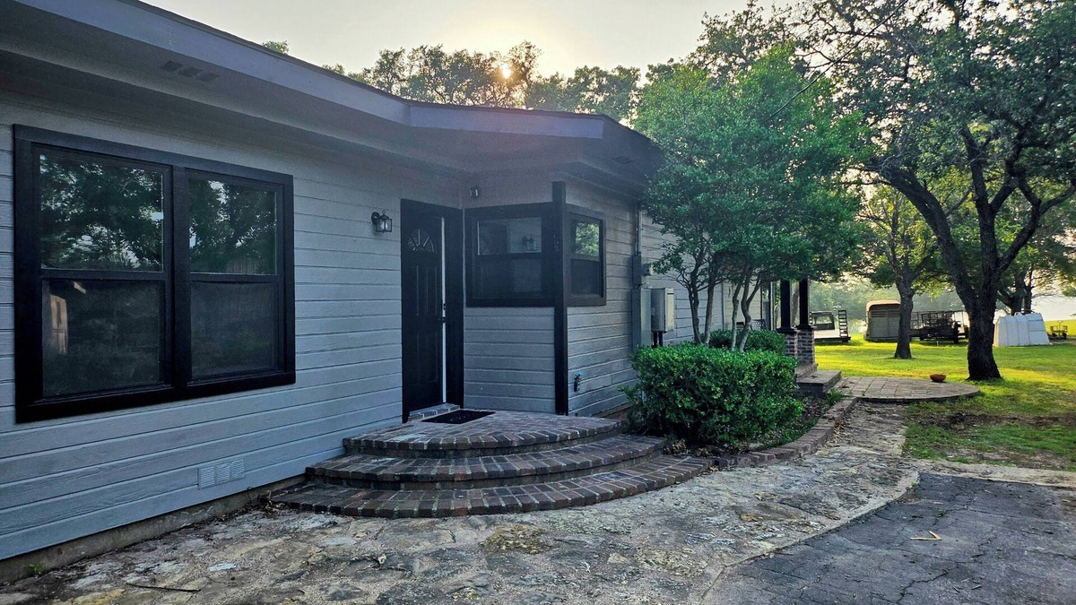 Whitney House | Newly Renovated 1.5 Acre Lake Front Home with Game Room and Direct Lake Access.