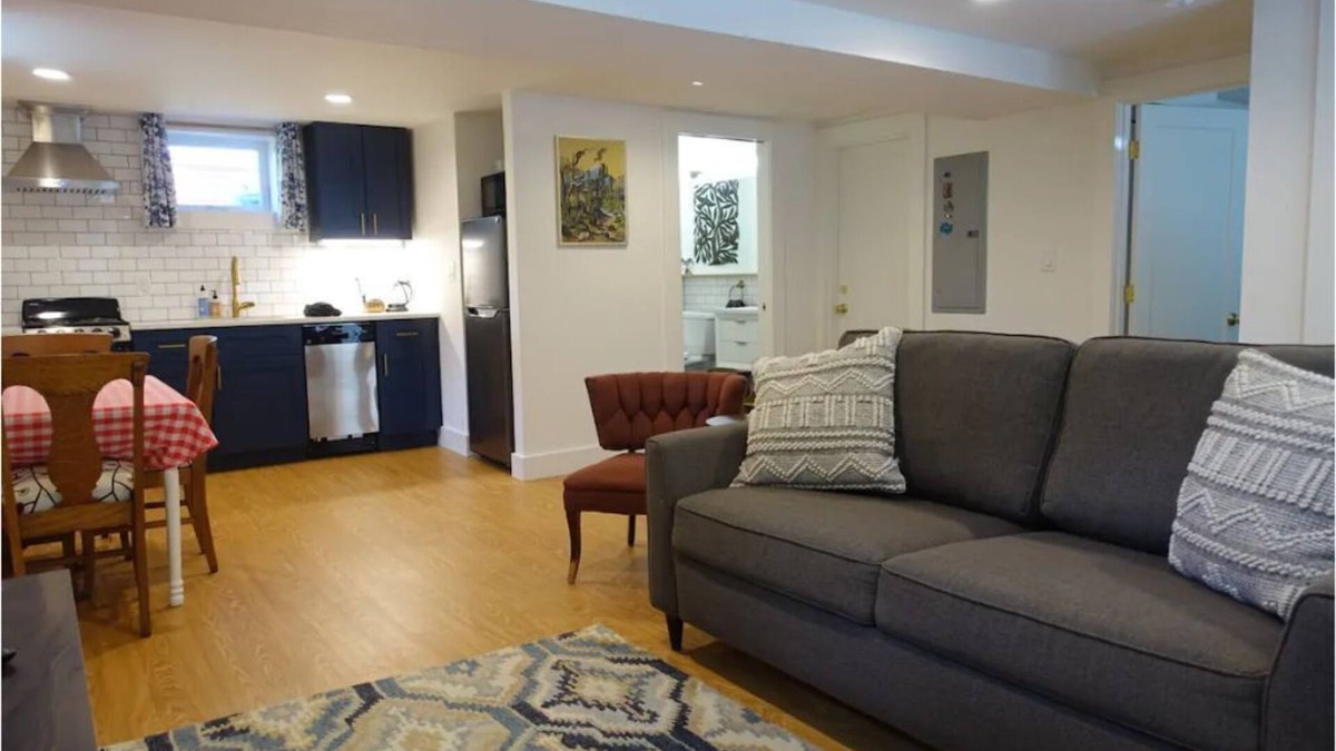 Humboldt Apartment | Newly Renovated 1 bed 1 bath Daylight Basement Apt - Great for Extended Stays!