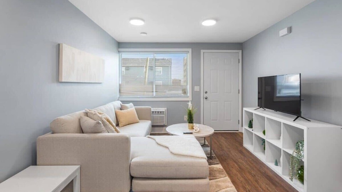 Columbus Apartment | Newly Renovated 1 Bedroom