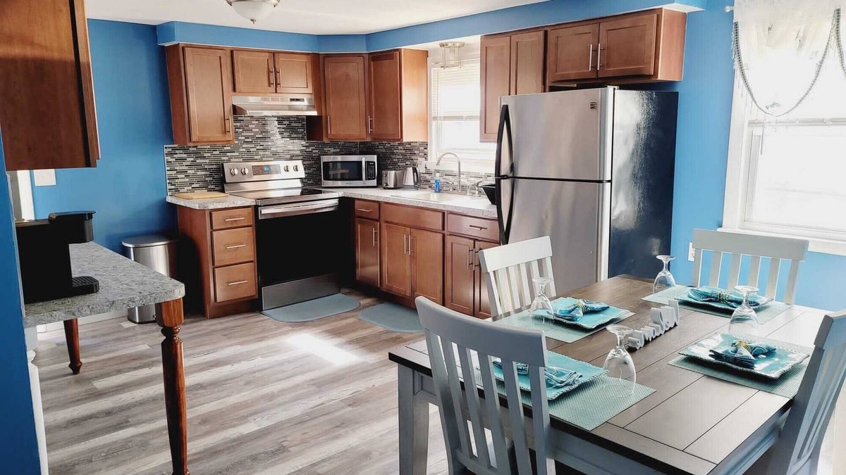 New Britain House | Newly renovated 3 bedrooms entire unit