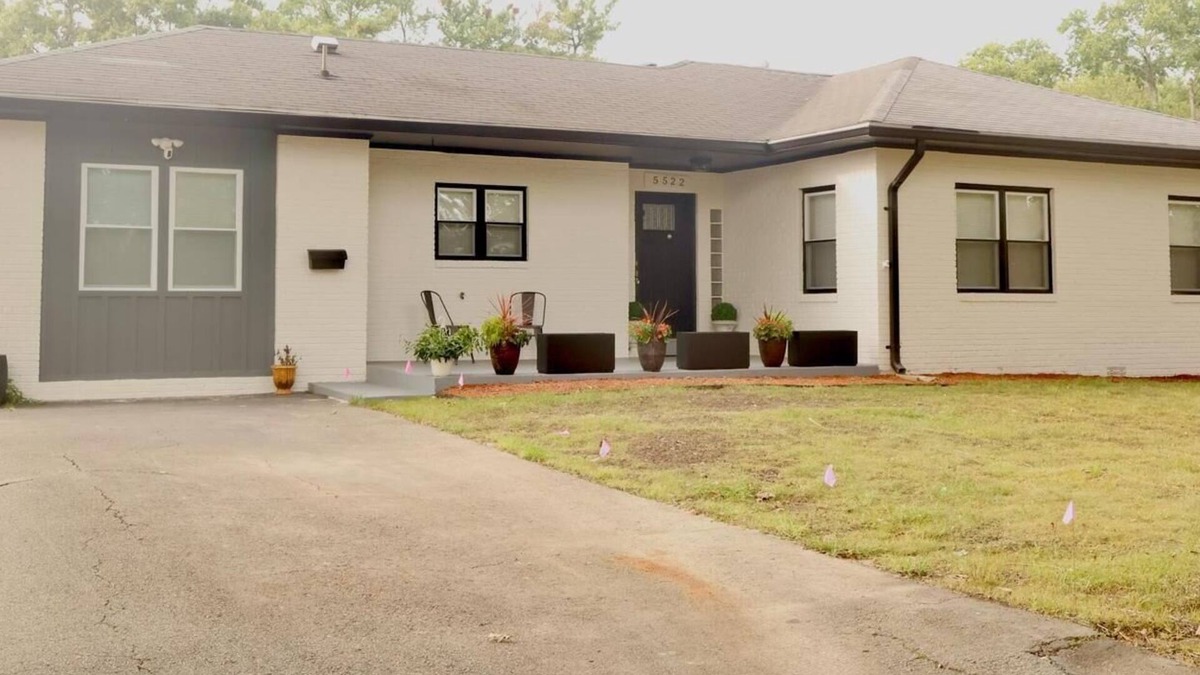Baileys Crossroads House | Newly Renovated 4BR/3BA Home