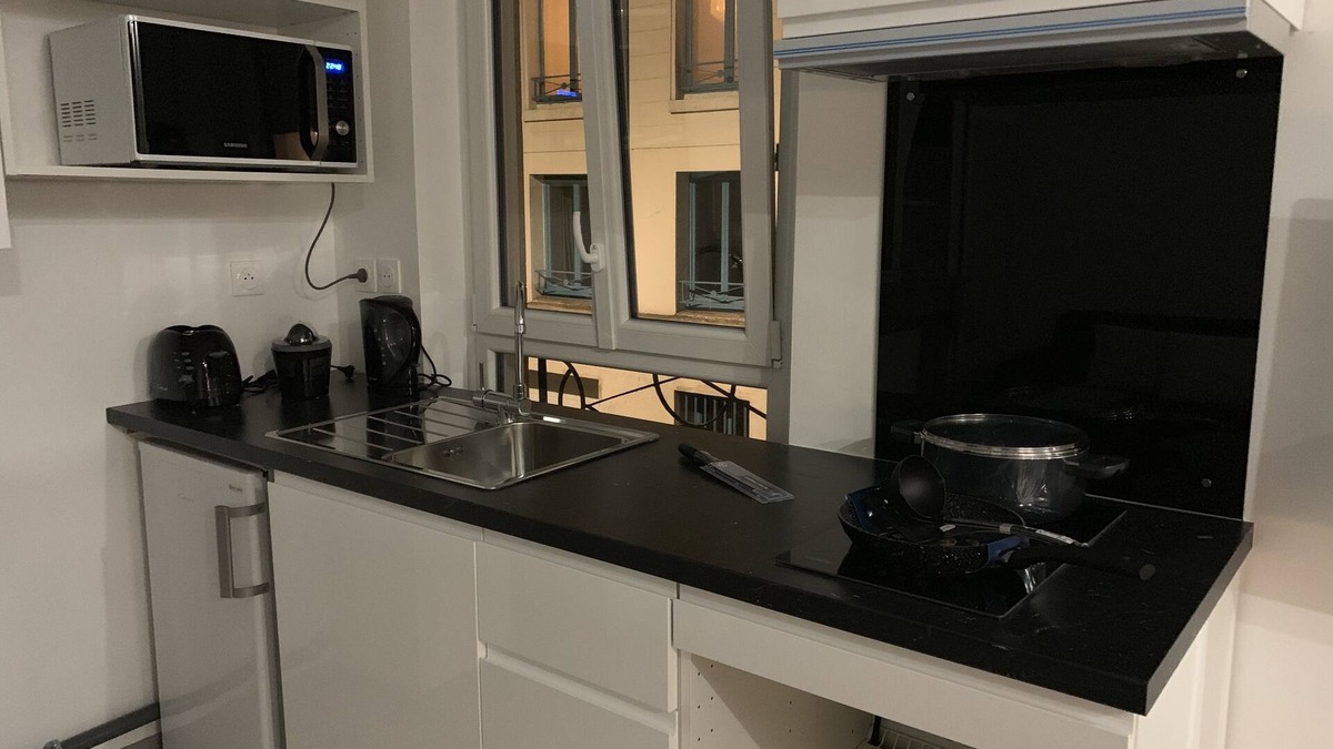 Coteaux Ouest Apartment | Newly renovated and equipped studio in Rouen city center