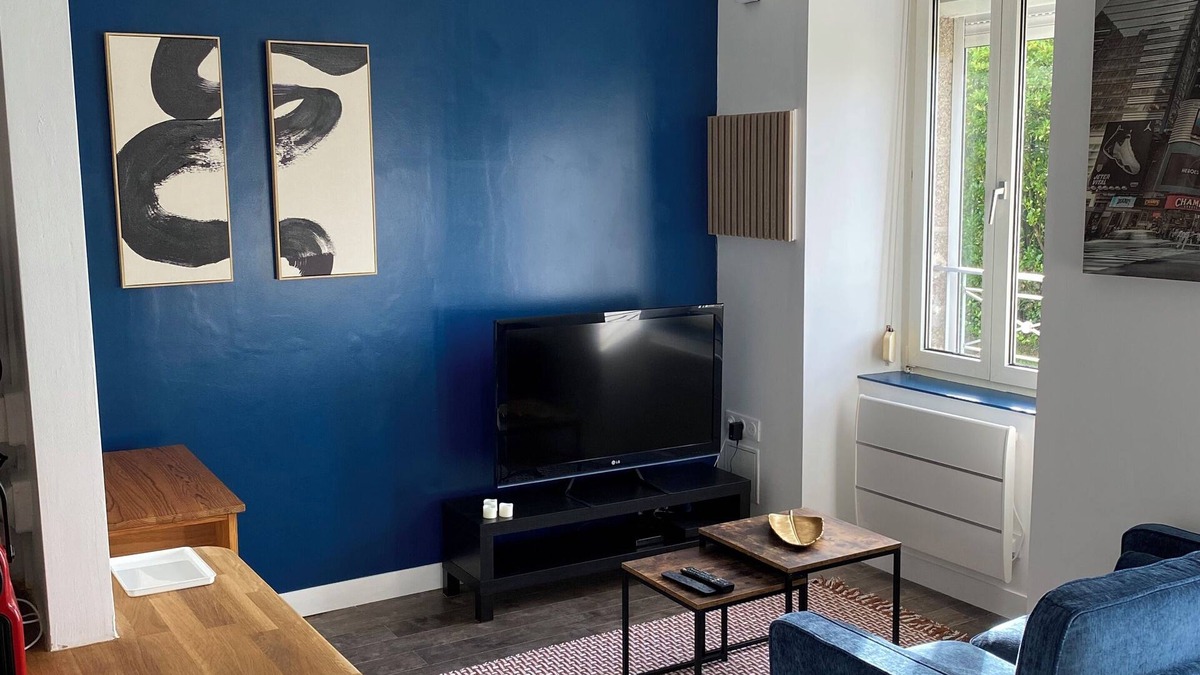 Lambezellec Apartment | Newly renovated apartment near shops