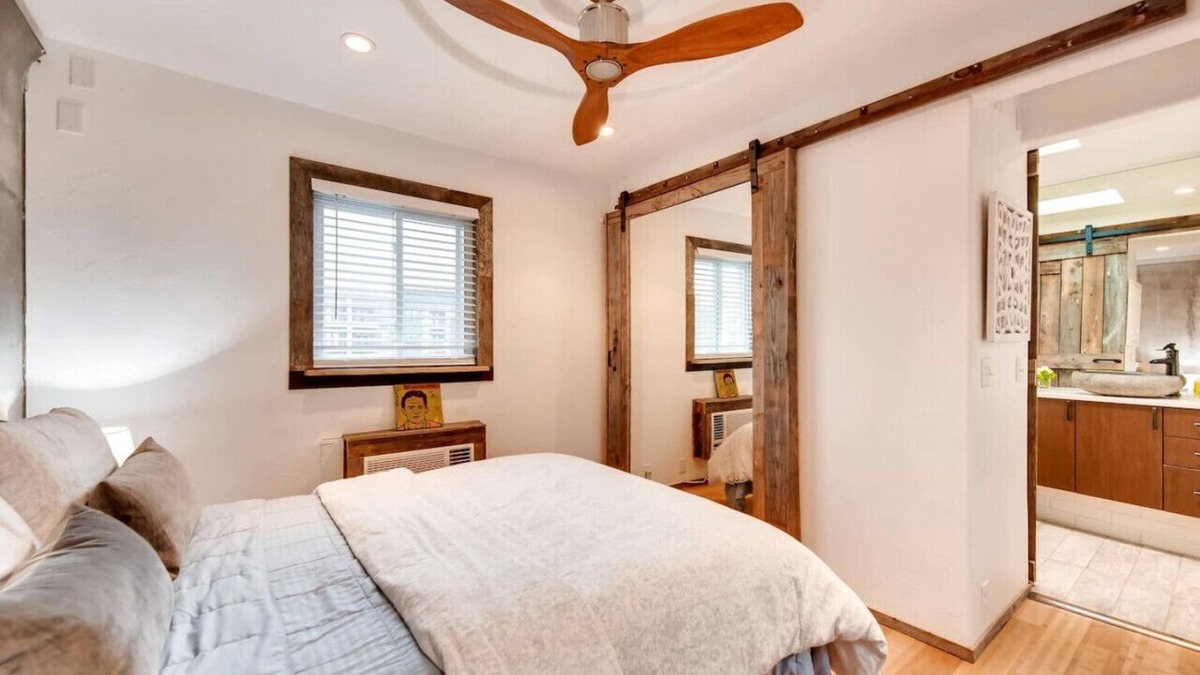 Melrose Condo | Newly Renovated Condo + Pool: Minutes to Downtown