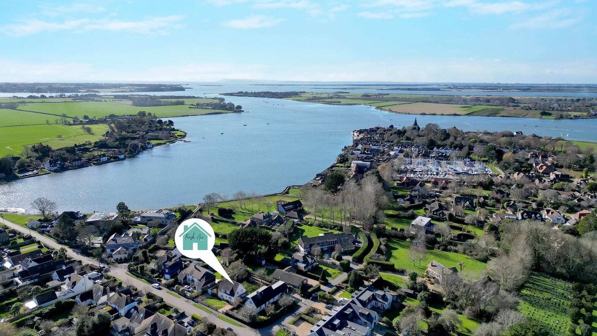 Bosham House | Newly Renovated Cottage 150m from Waterfront