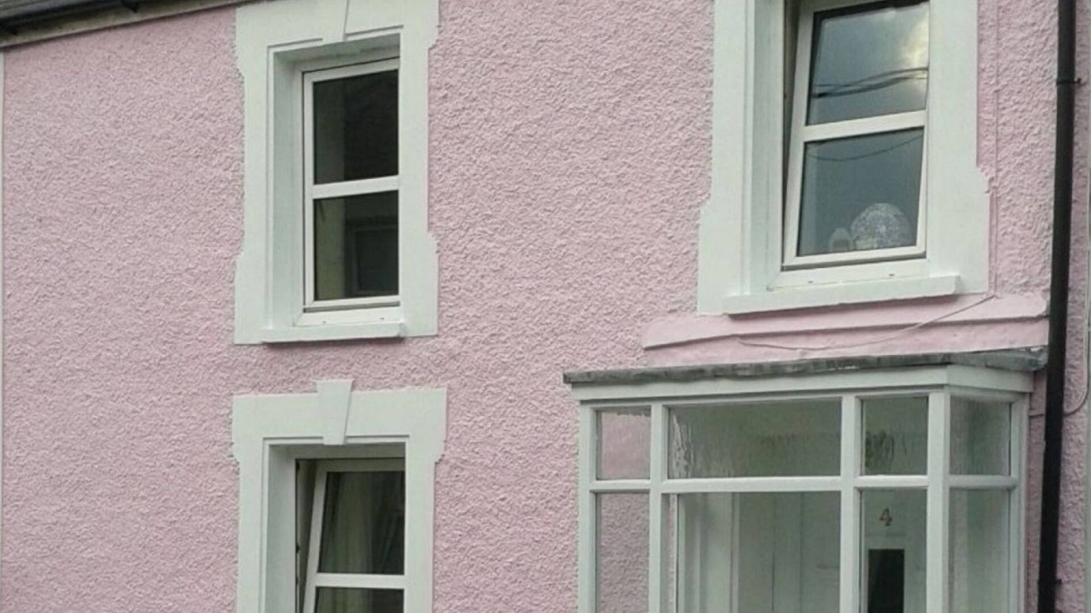 New Quay Cottage | Newly renovated dog friendly cottage with spectacular sea views