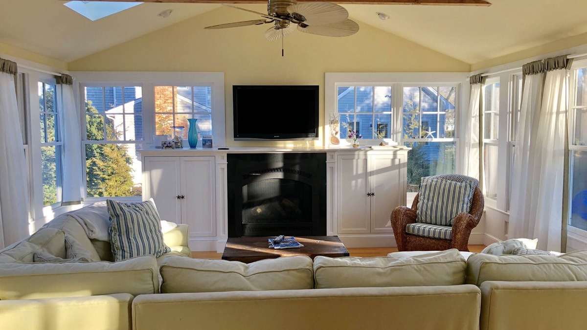 Narragansett House | Newly Renovated Family Home, Central Air, outdoor shower, in quiet neighborhood