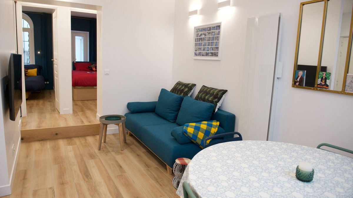 Epinettes Apartment | NEWLY RENOVATED flat - Batignolles Paris 17