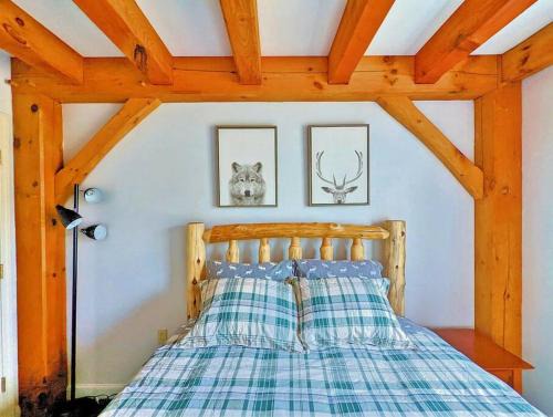 Sunday River Area Apartment | Newly Renovated & Furnished Condo, Only 3 min to Sunday River!