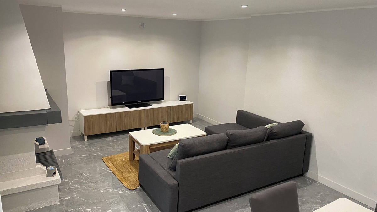 Saint-Antoine House | Newly renovated house private parking beach convenience bus station and port airport