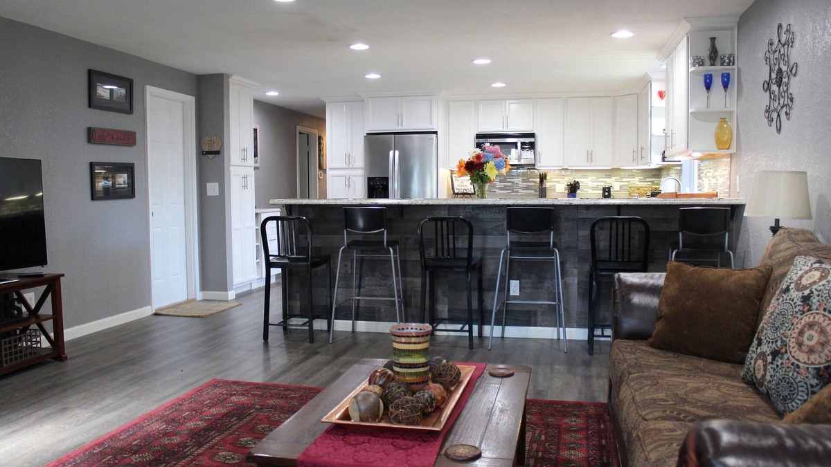 Lacey House | Newly renovated house in Olympia. Great for families.